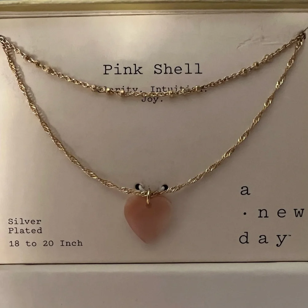 A New Day Pink Shell Charm with Gold Toned Necklace NIB - Picture 2 of 5